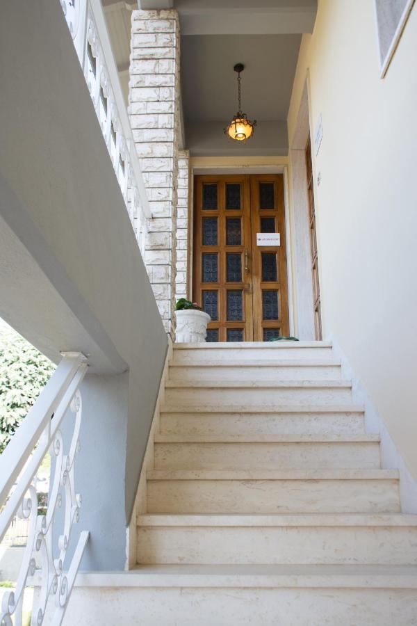 La Casa Di Lory Apartment Vinci Luaran gambar